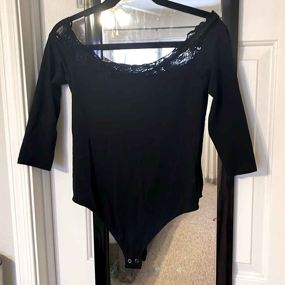 NWOT Express One Eleven Lace Thong Bodysuit ~ Medium